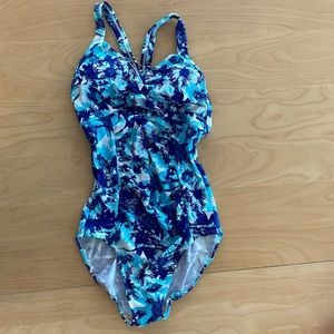 Maternity THYME Swimsuit XS